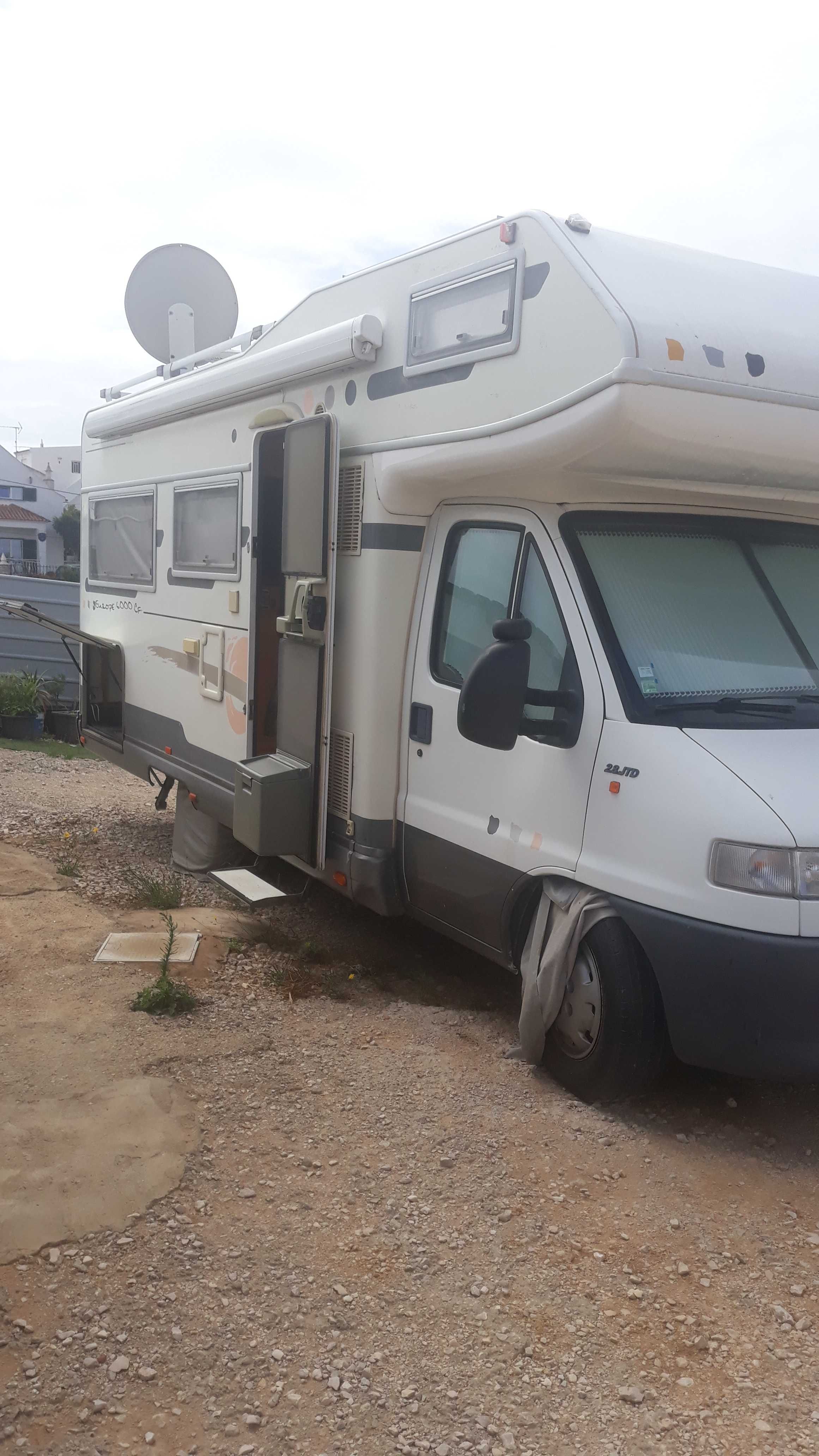 Autocaravana Benimar, fiat, em ótimo estado.
