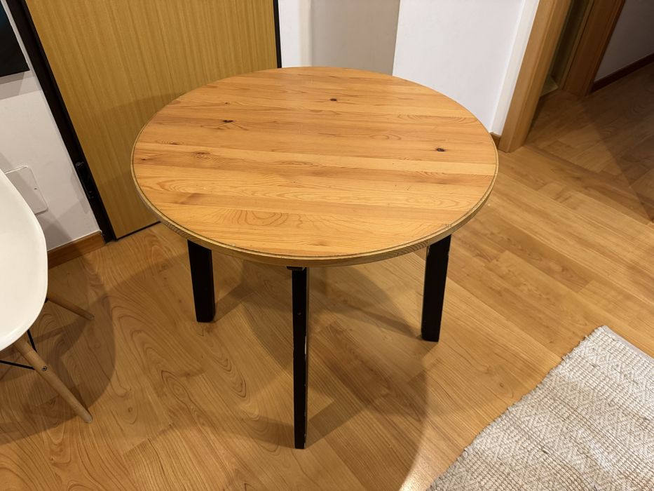 Mesa redonda GAMLARED