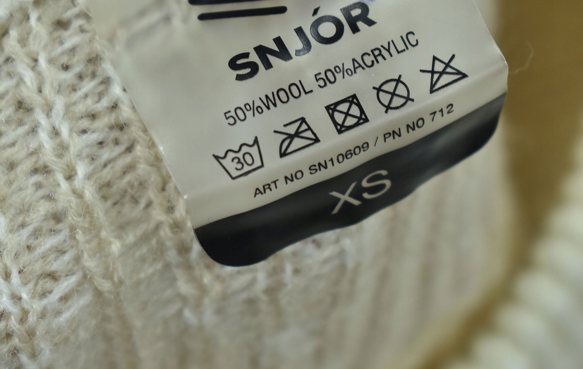 Snjor Wełniany Sweter Norewski / Xs