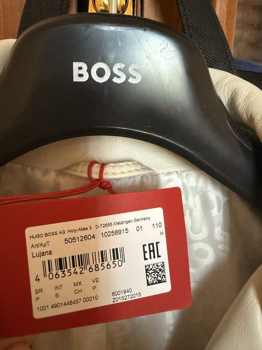 Boss шкіряна куртка нова оригінал