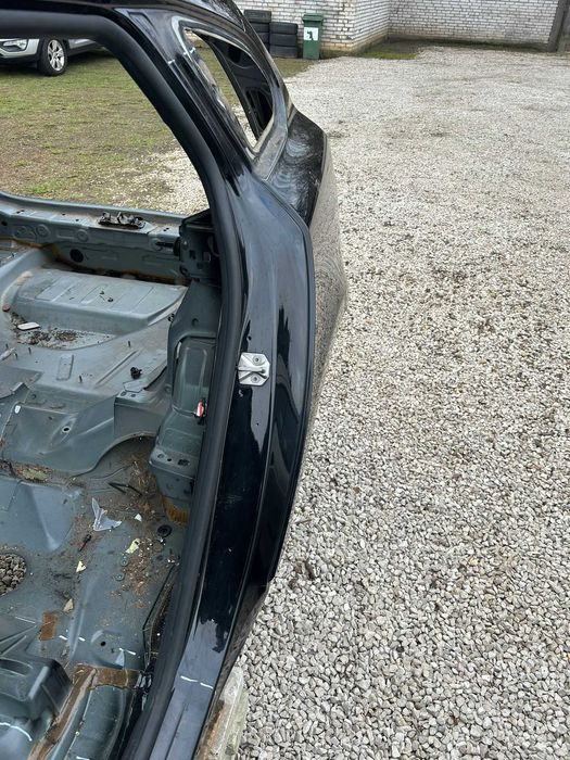 Uszczelka karoseryjna drzwi tył prawa lewa Volvo V60 I IDEALNA