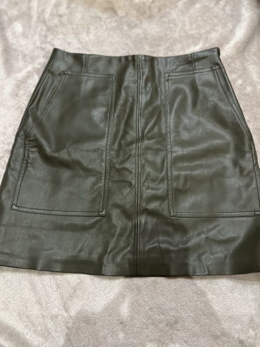 Гарна спідниця HM
