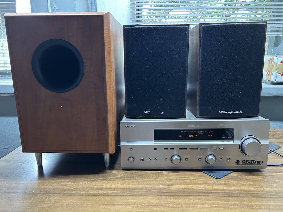 Amplituner yamaha rx-v659 z glosnikami i subwooferem