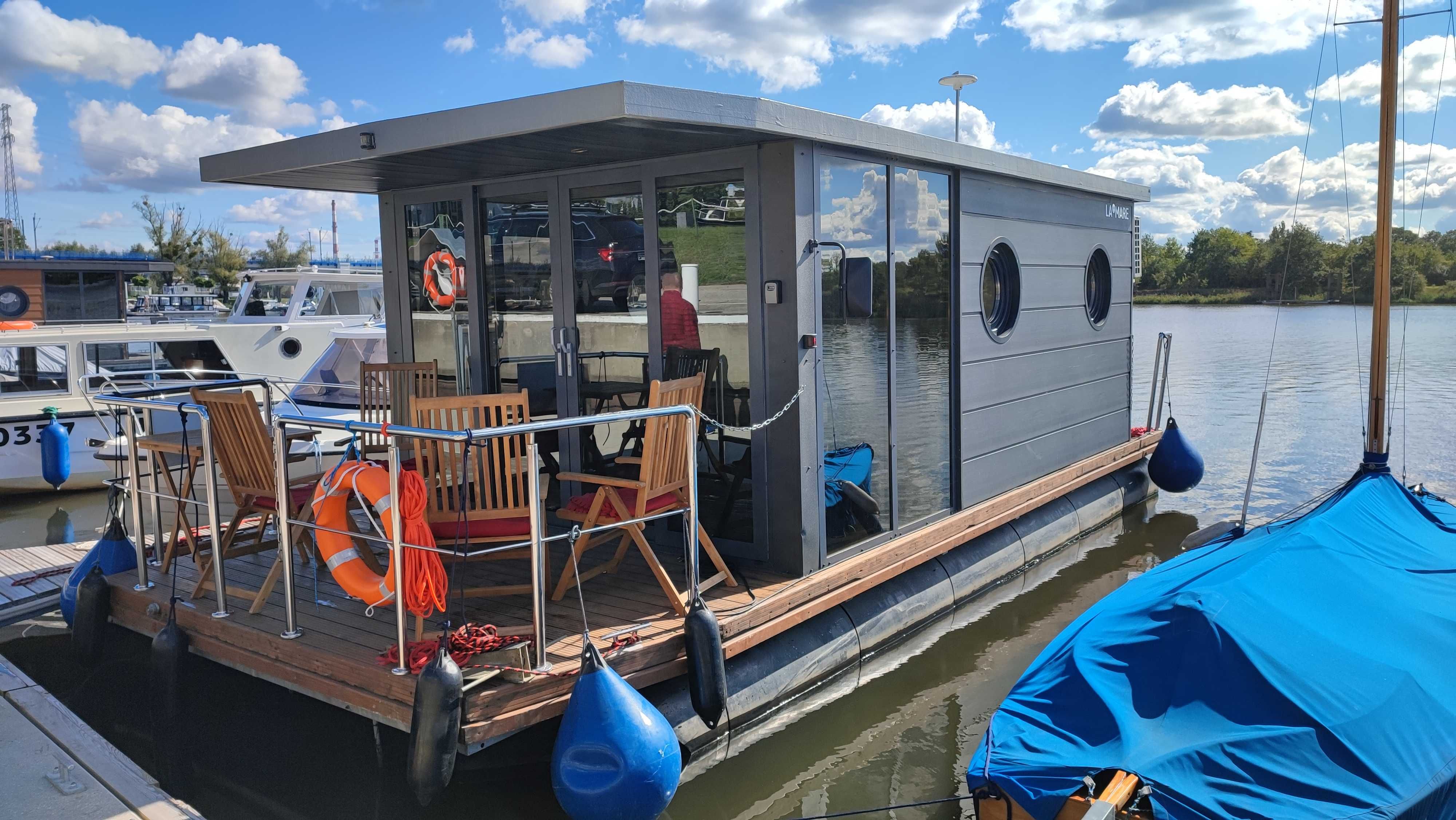 Do wynajęcia box na dach Thule Inter Pack bagażnik na rowery Houseboat