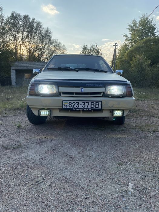 Ваз 2108 1987 рік випуску