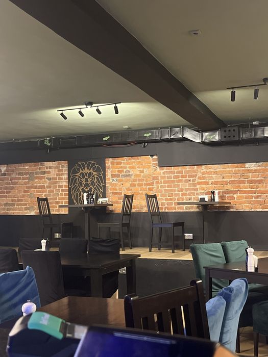 Świetny lokal do wynajmu, ma  możliwości przyjmowania gości do 55 osób