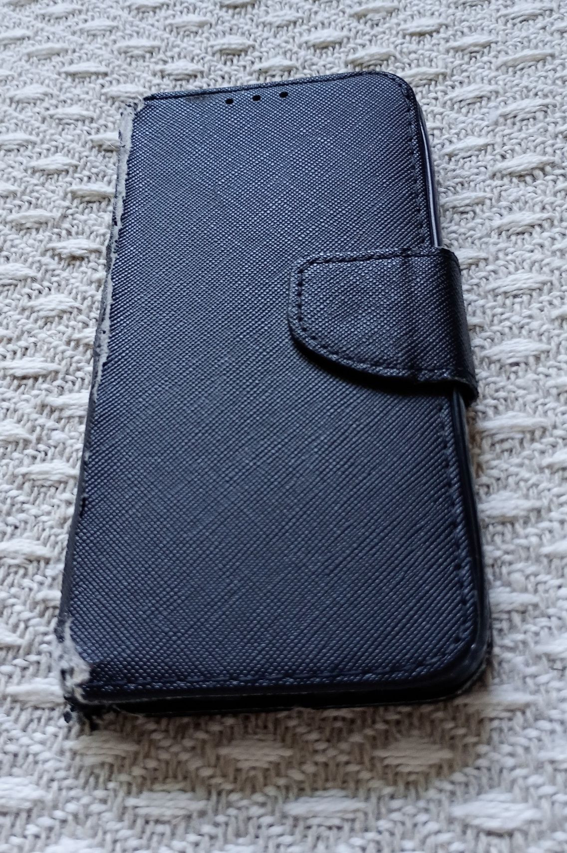 Za 1 zł Etui pokrowiec zamykany na telefon
