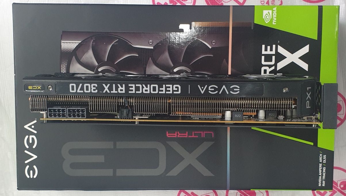 Відеокарта EVGA  RTX 3070 XC3 Ultra Gaming