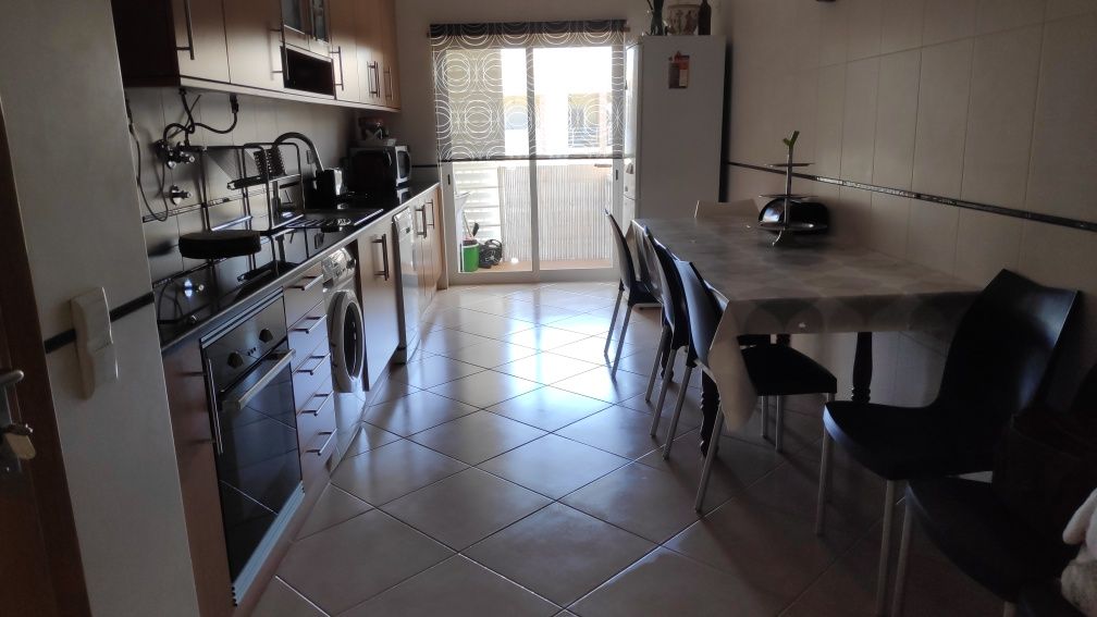 Apartamento Alvor/Portimão T3 Piscina e Wi-Fi