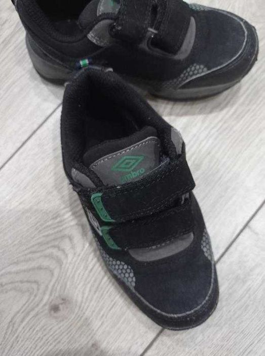 Кросівки для хлопчика Lotto та Umbro  /28 p.