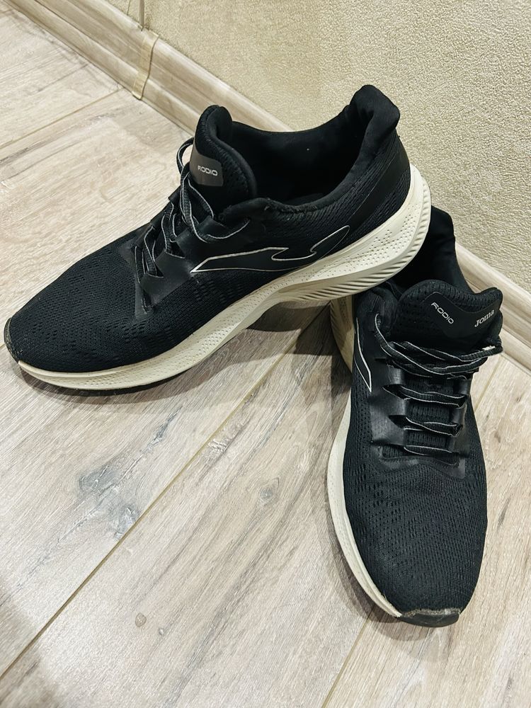 Кросівки joma,оригінал,стан ідеальний,дуже зручні у носінні