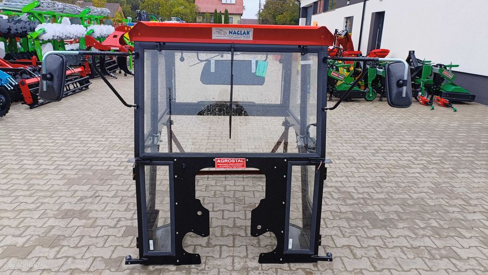Kabina Ursus c-330 C-330M C-328 bez błotników NAGLAK C360 MF AGROSTAL
