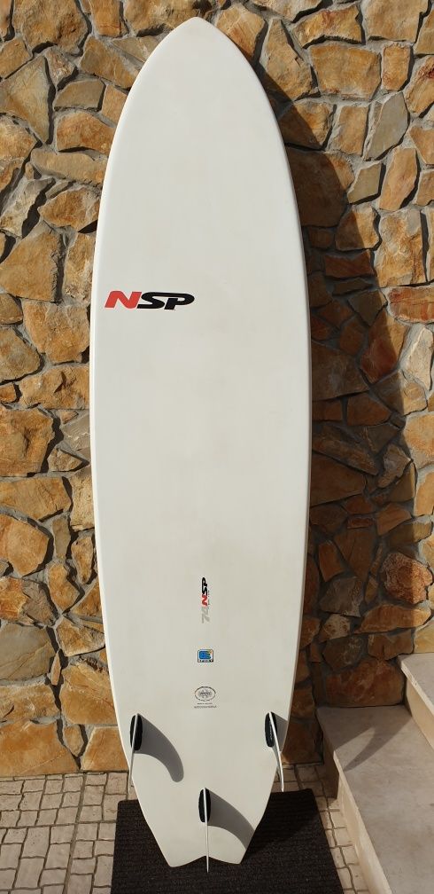 Prancha Surf NSP 7"4 (50lts), Epoxy mod Fish