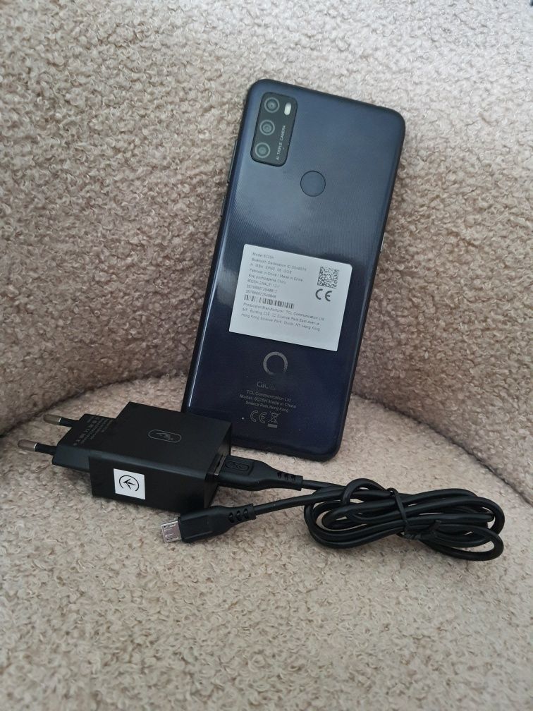 Смартфон телефон Alcatel 1S (6025H)  TCL 6025H