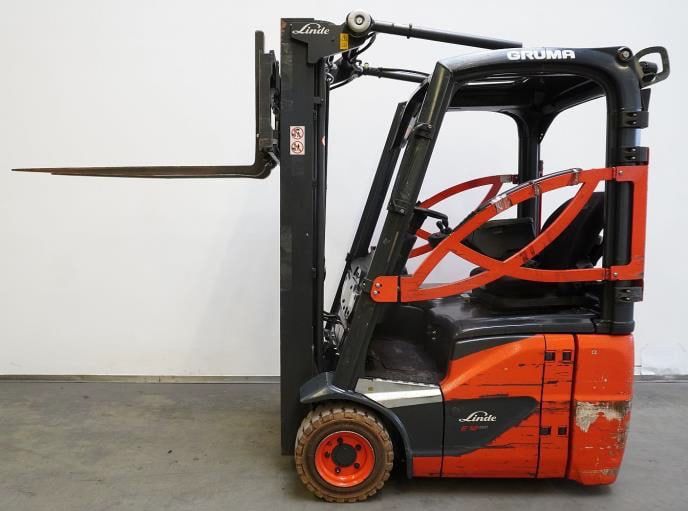 Електричний навантажувач Linde E12 | 3-х колісний | 2016 рік