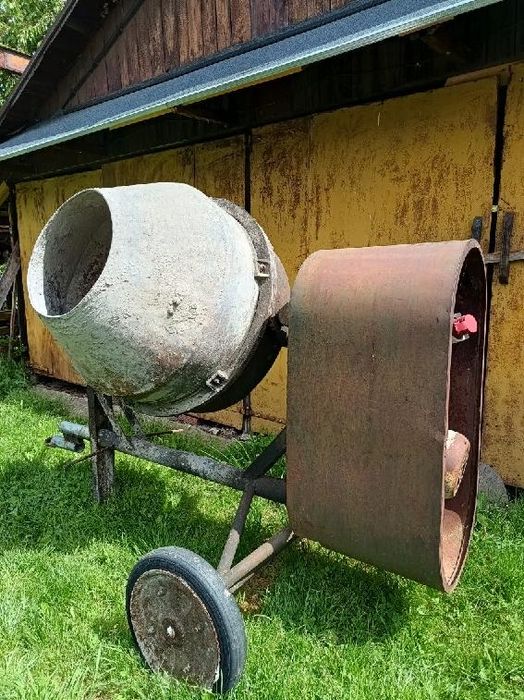Betoniarka 250 l trójfazowa