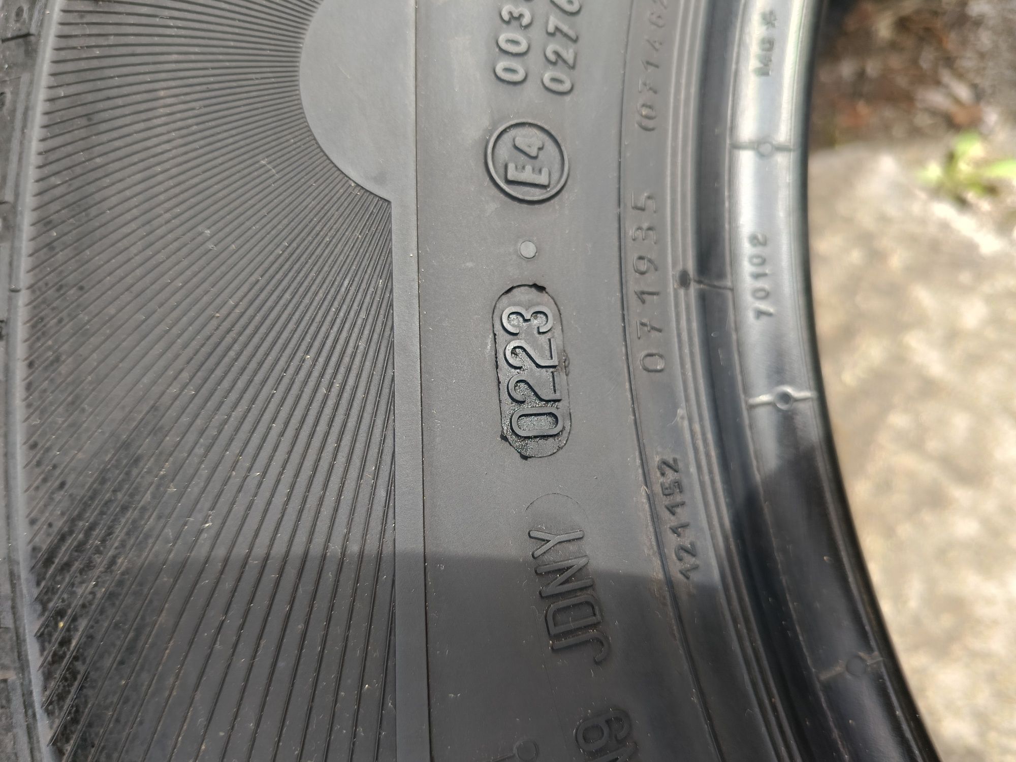 4 x DEMO jak NOWE Continental VancoCamper 225/75/16CP 116R 2023rok