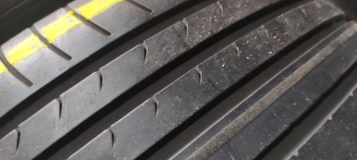 Pneus 275/35/19 Dunlop runflat