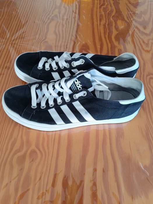 Ténis / Sapatilhas Adidas Originais tam 42