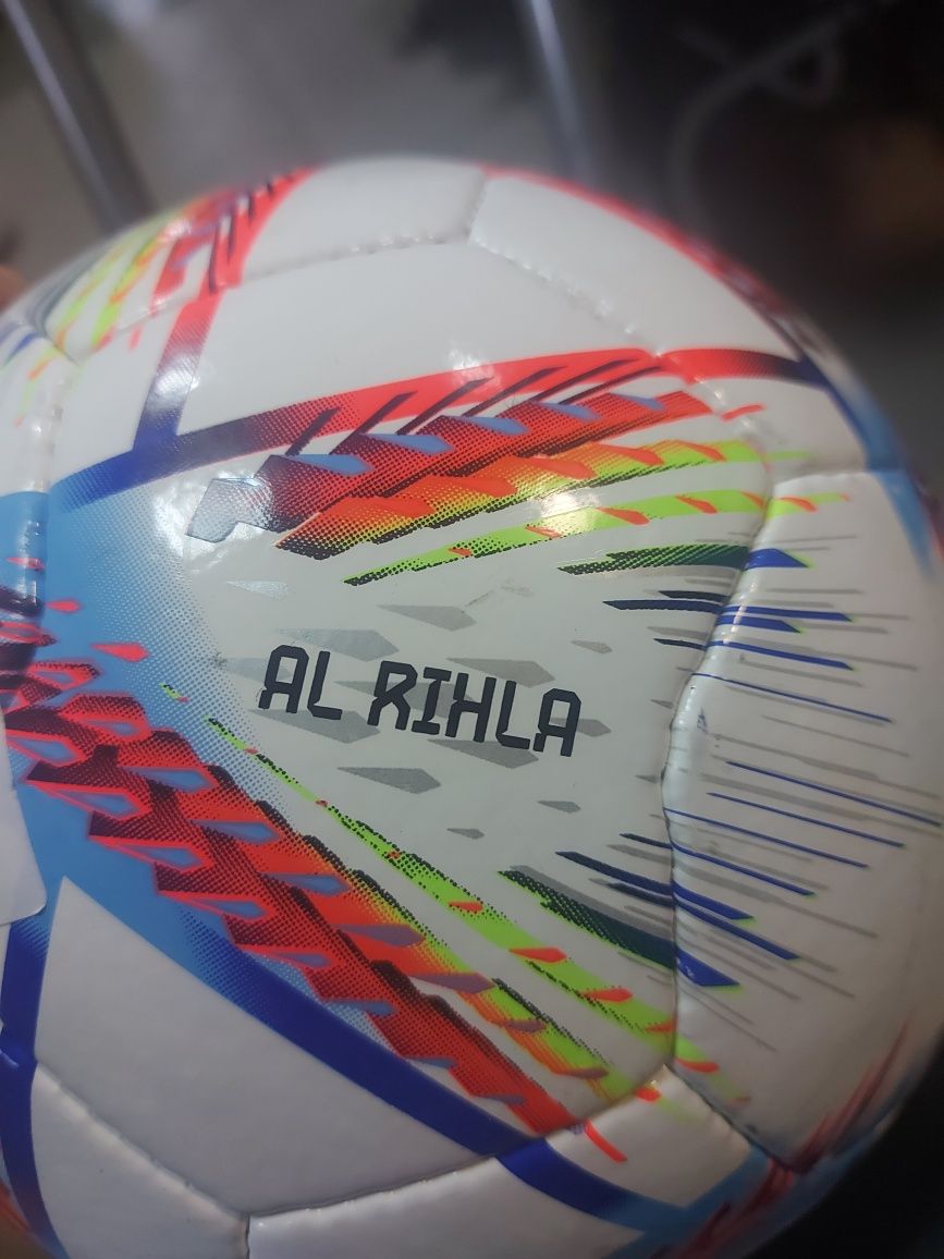 Футзальний м'яч Adidas WC22 Rihla PRO Sala FIFA