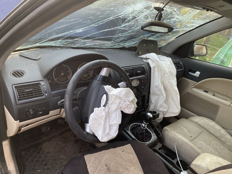 Форд Модео 3 по запчастям