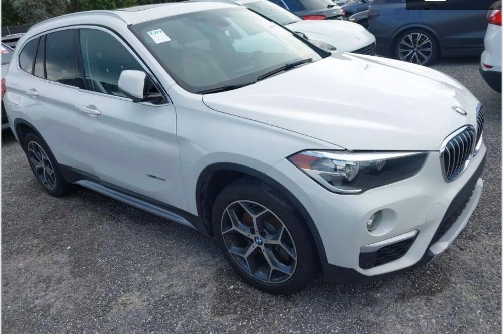 Разборка Шрот Розборка BMW X1 F48 Фара крило бампер