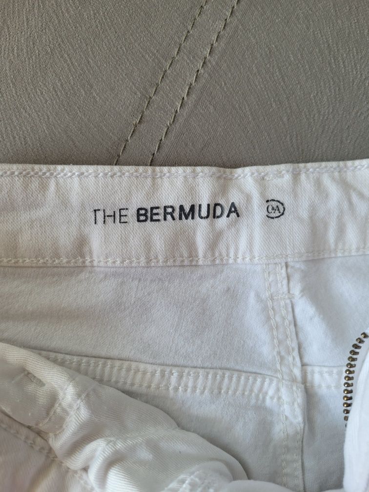 Bermudy spodnie białe 38