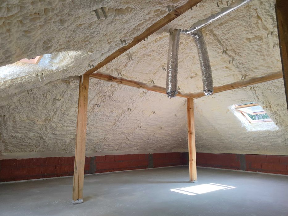 Tynki maszynowe gipsowe, cem-wap, ocieplenia Pianą PUR wełna Wieluń