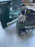 Kompresor olejowy Metabo Basic 250-24