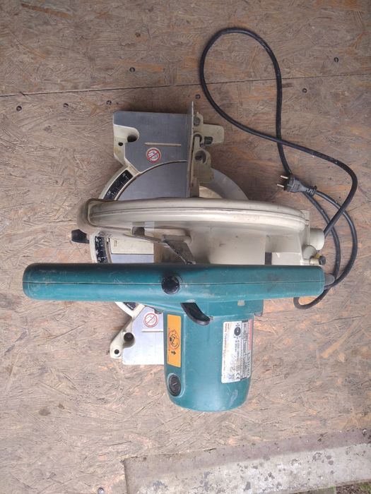 Торцовочная пила Makita LS 1040. Оригинал