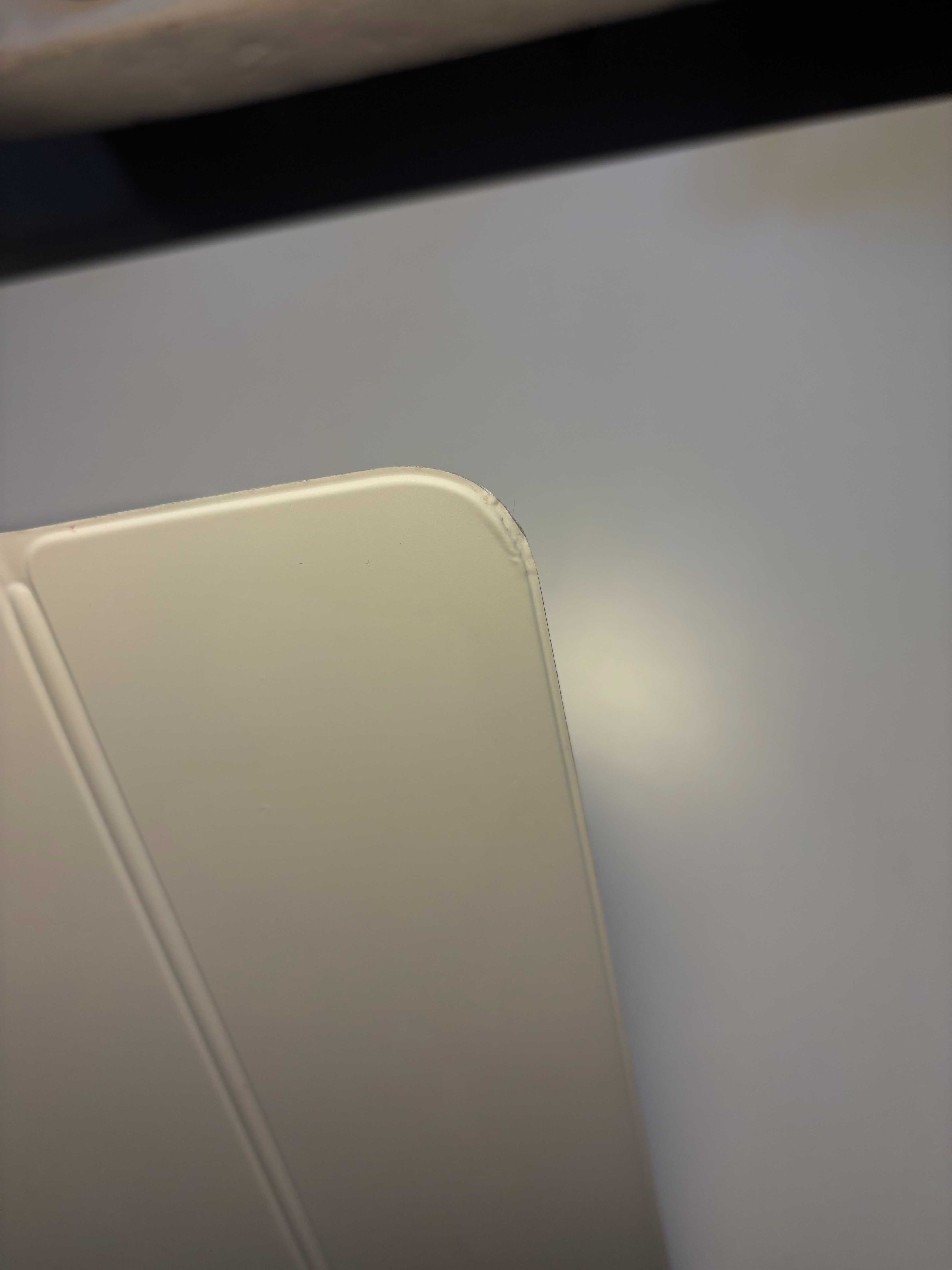 iPad Magic Keyboard Folio