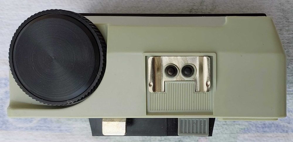 Máquina Fotográfica KODAK Instamatic 25