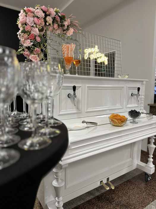 Mobilny Bar Prosecco Pianino van na wesele barman event aperol hugo