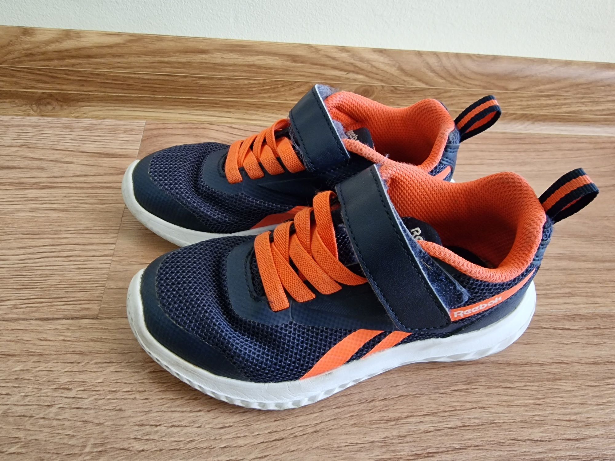 Buty sportowe typu adidas Reebok rozmiar 27