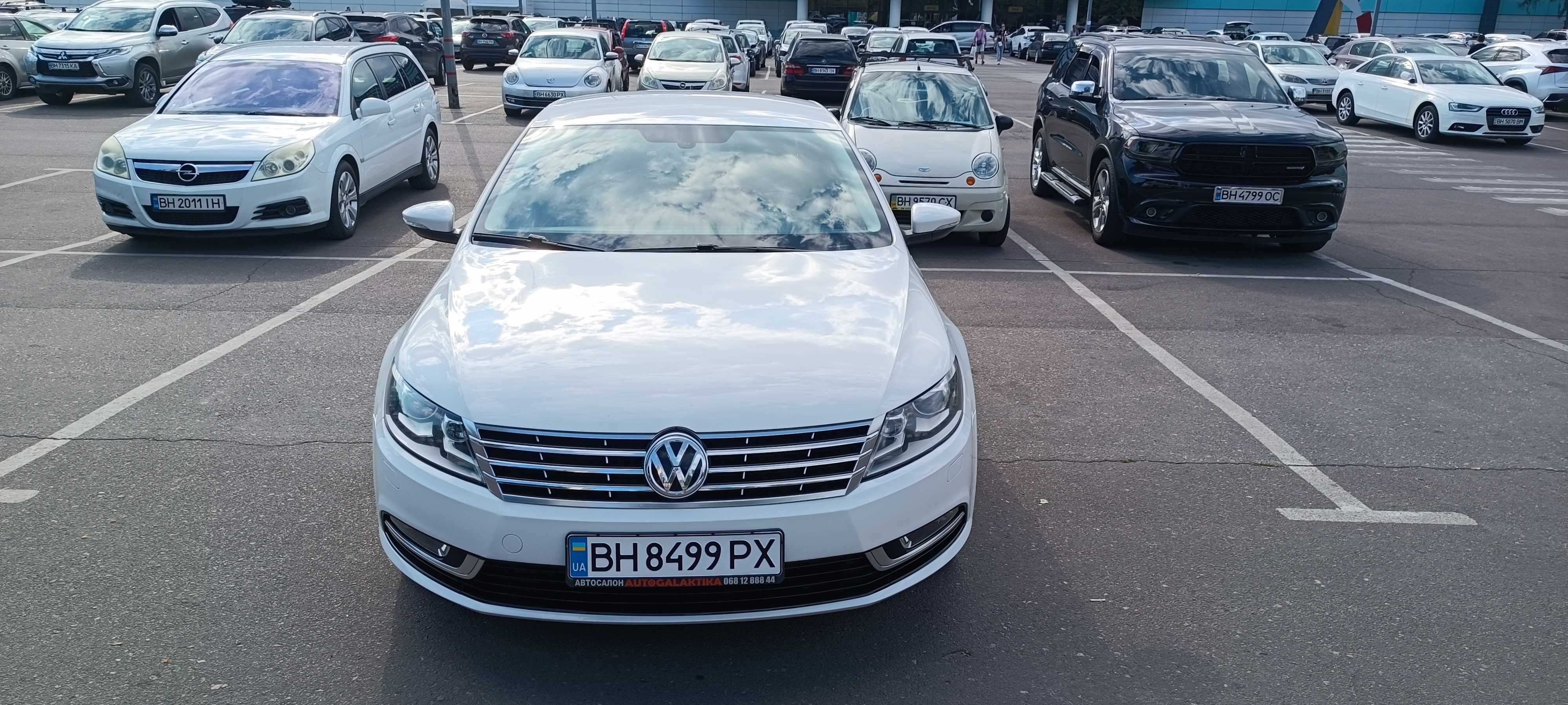 Продам Volkswagen CC 2013 2.0 бензин