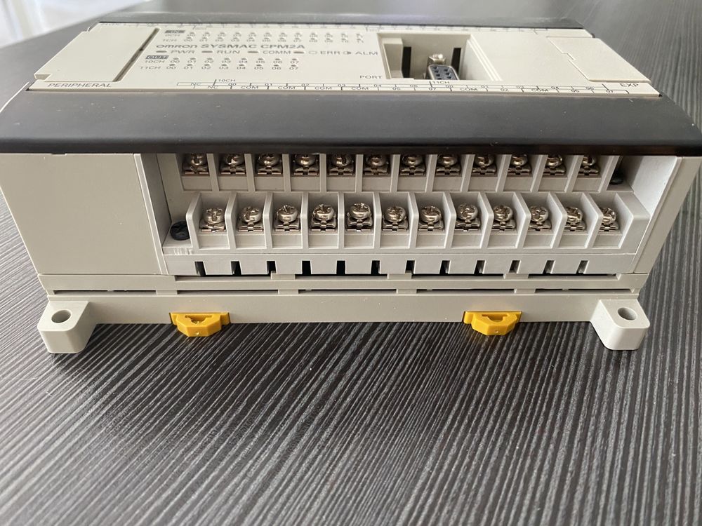 Sterownik plc Omron Sysmac CPM2A