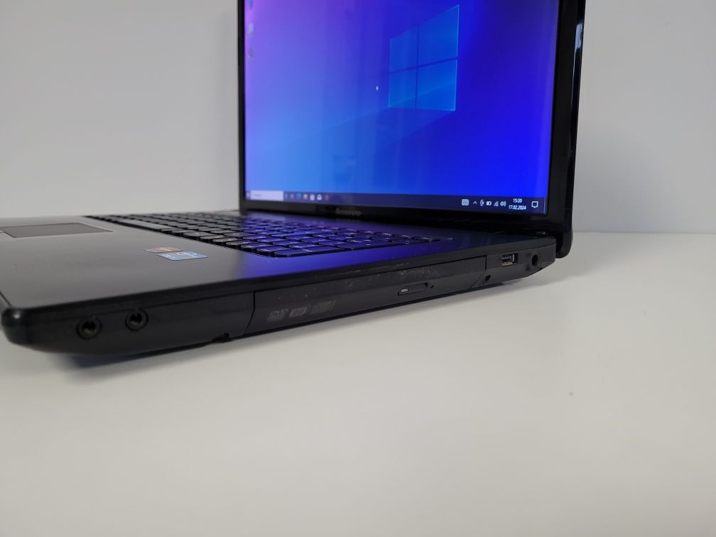 Laptop biznesowy Lenovo - i5, 8gb ram, dysk 500gb, Radeon, Super Bat.