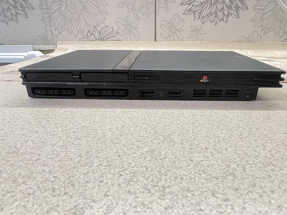Ігрова консоль PlayStation 2