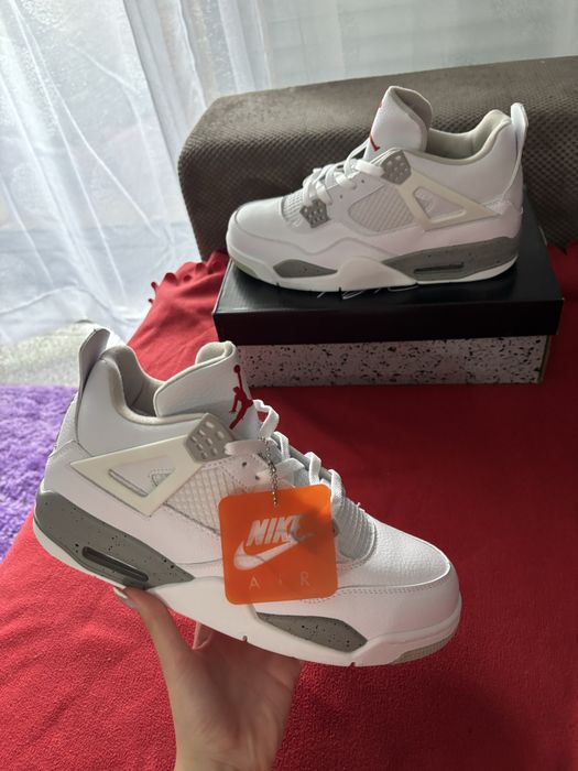 Air jordan retro 4 white oreo