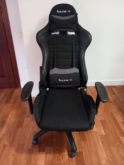 Fotel gamingowy Huzaro jak nowy