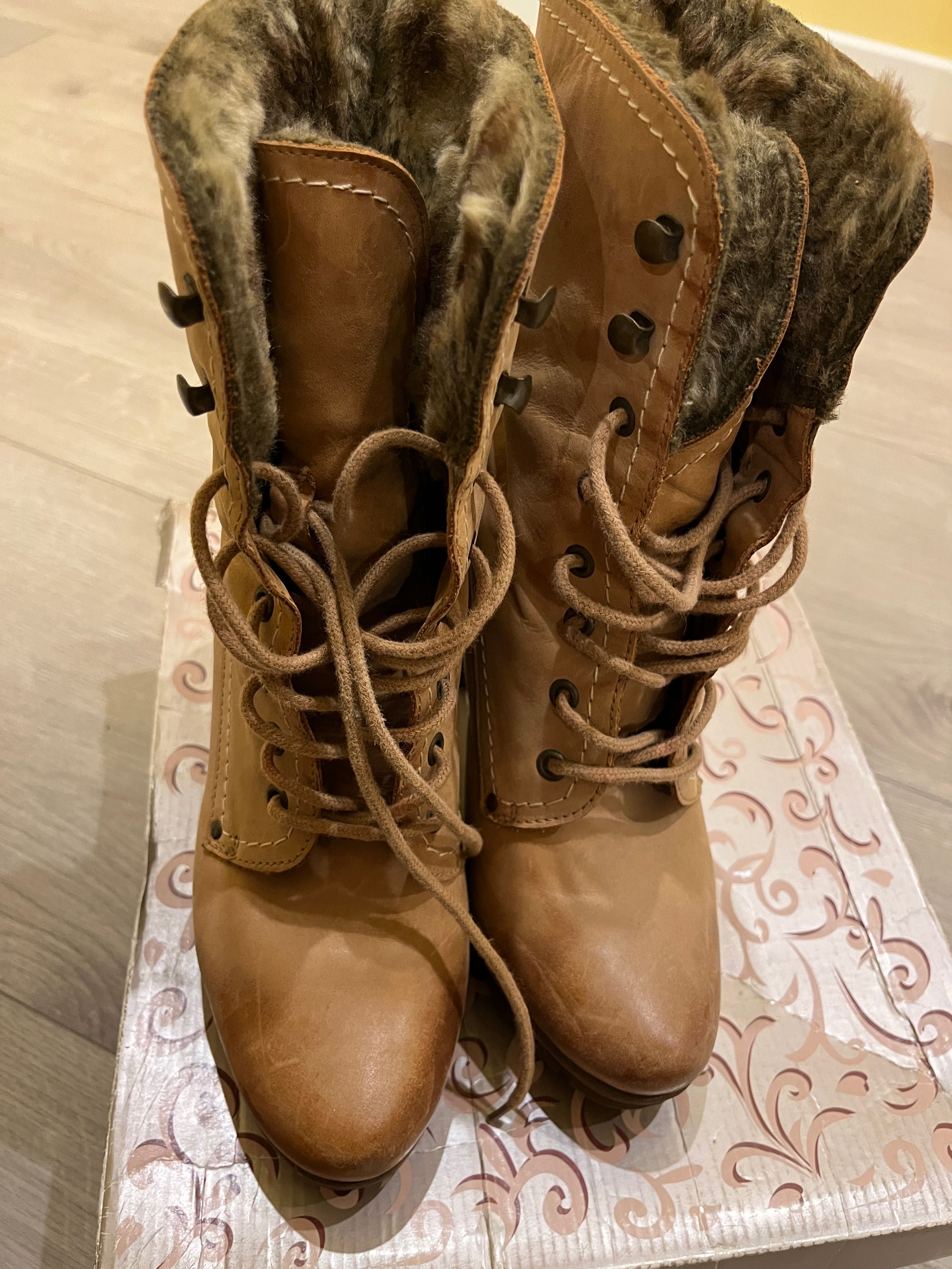 Lasocki Botki camel roz 37