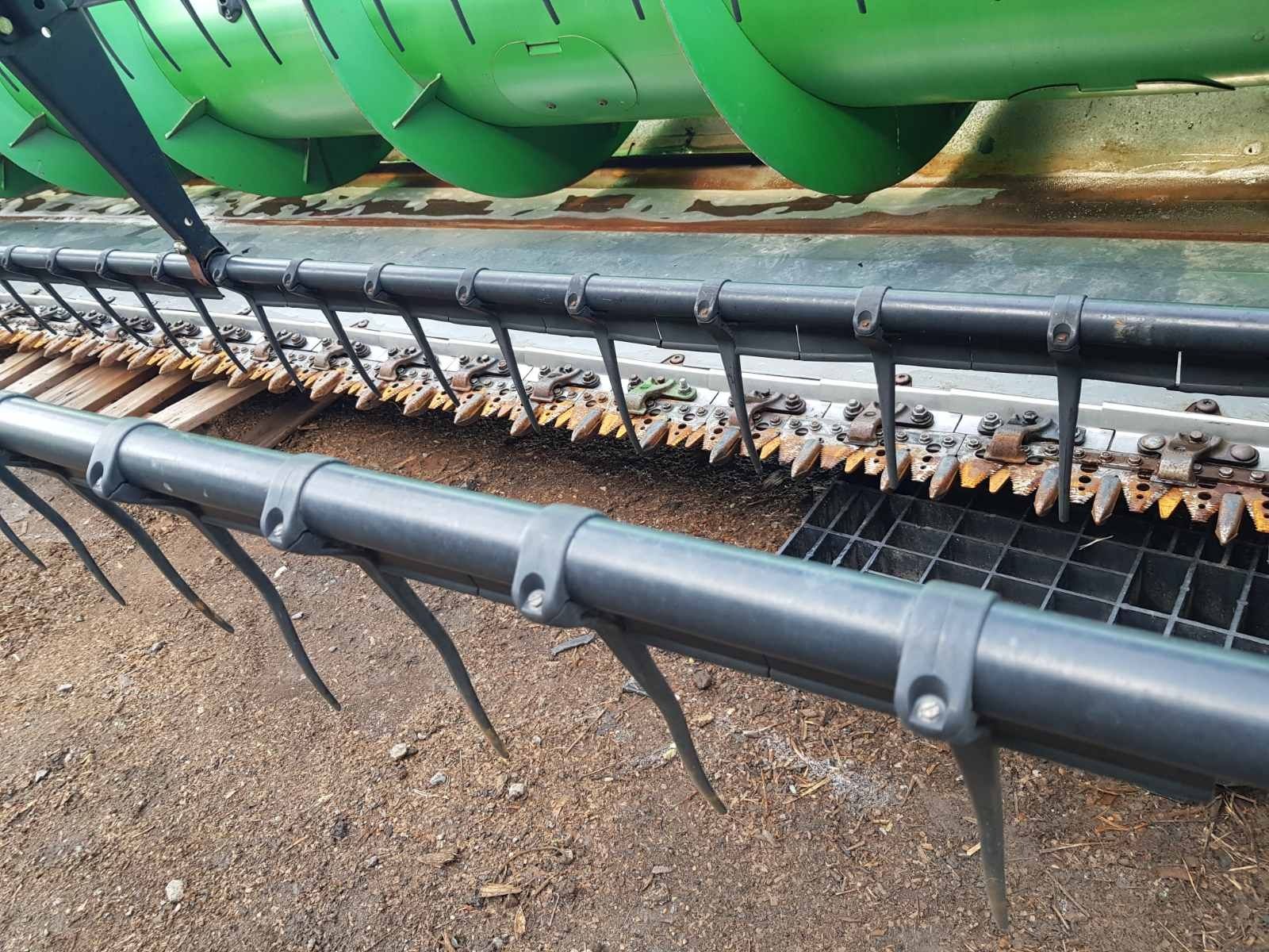 Жатка гідрофлекс John deere F635. 10,6m.  Соєва жатка з США. 2011рік