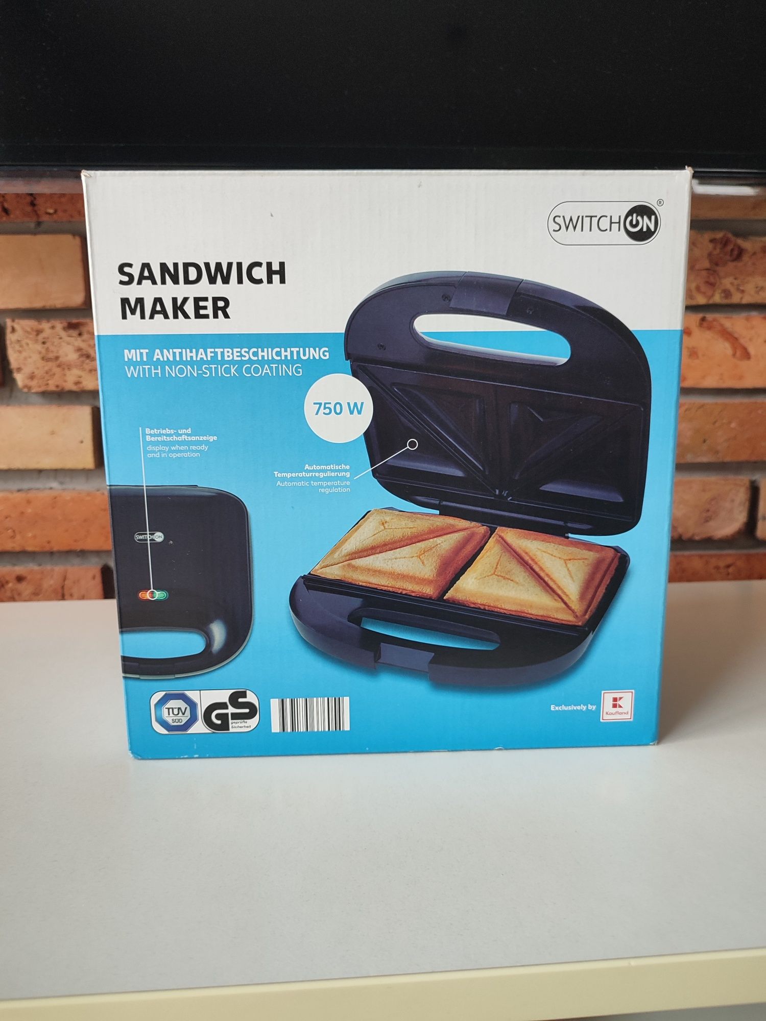 Opiekacz sandwich maker 750 W Nowy