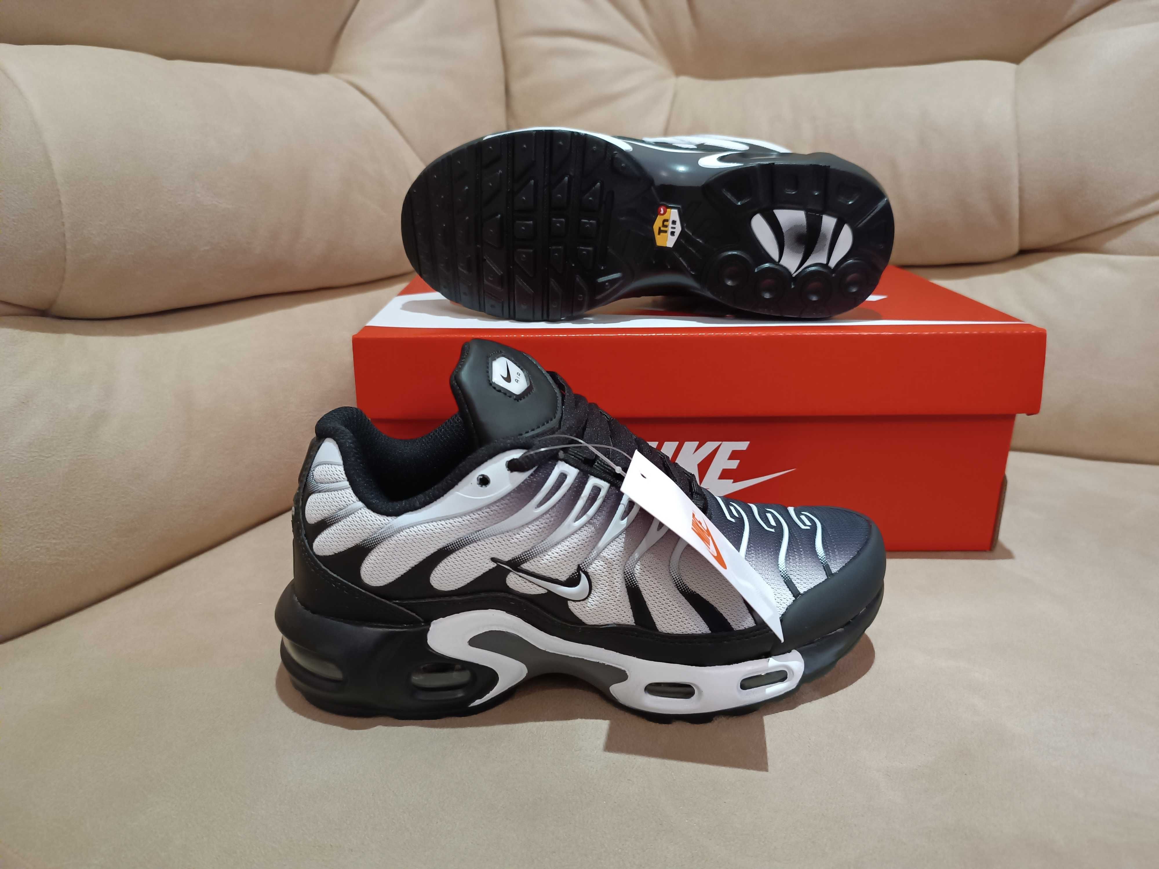 Чоловічі кросівки nike air max tn 97  (2 кольори) Розпродаж!