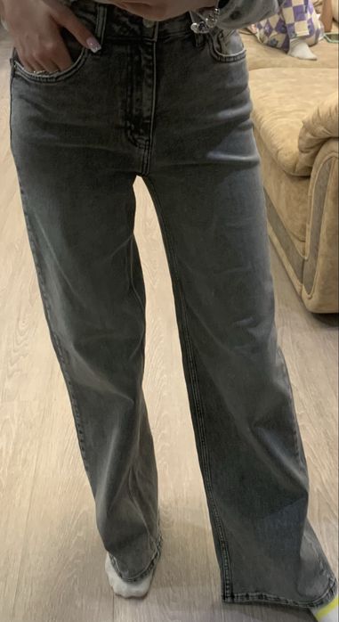 Нові джинси кльош