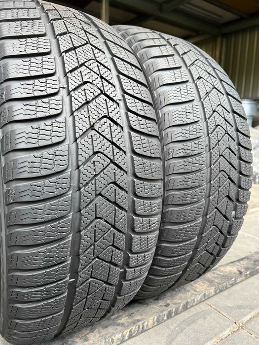 Opony zimowe 225/40/R19 Pirelli Sottozero 3 - 2 sztuki
