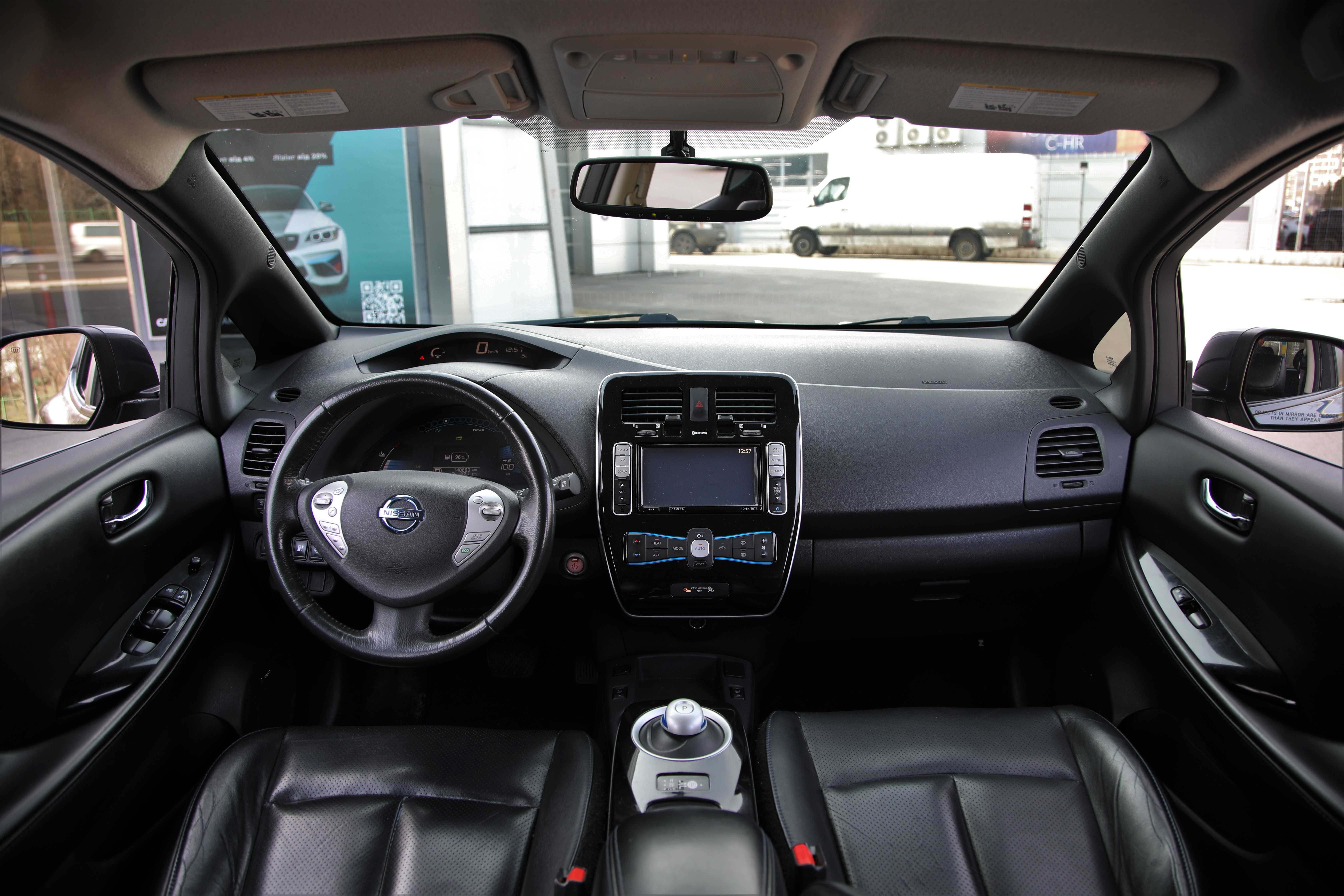 Nissan Leaf 24кВт 2013 року
