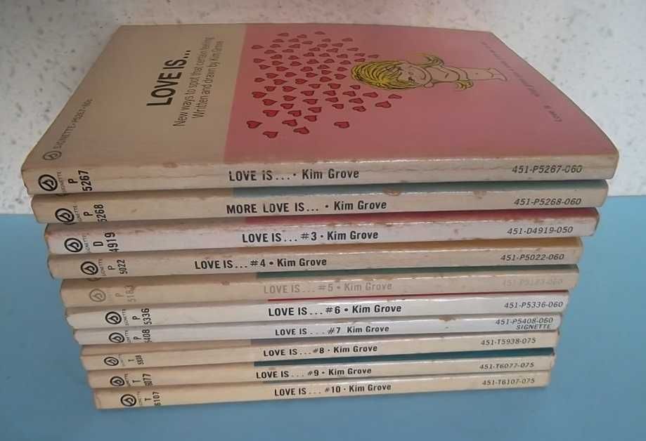 Love Is... by Kim Grove. Col. completa 10 Livros de bolso Signet 1970