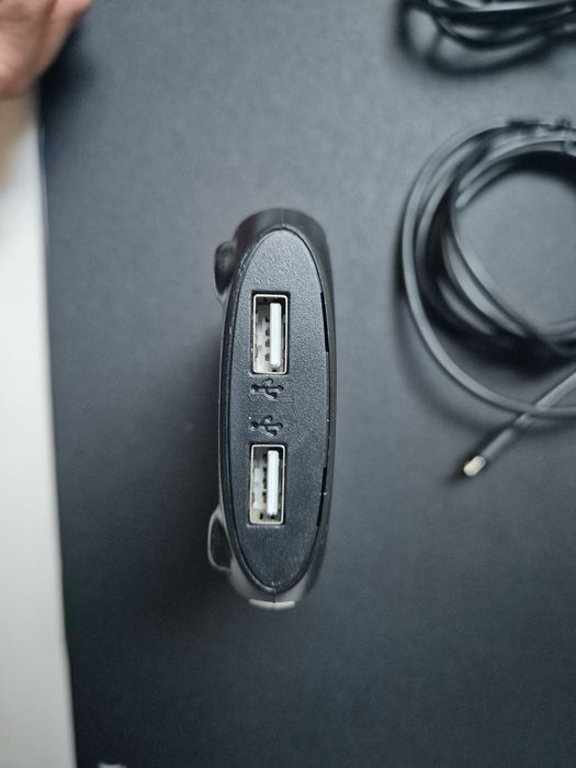 KVM USB and HDMI, like new64563923566081124