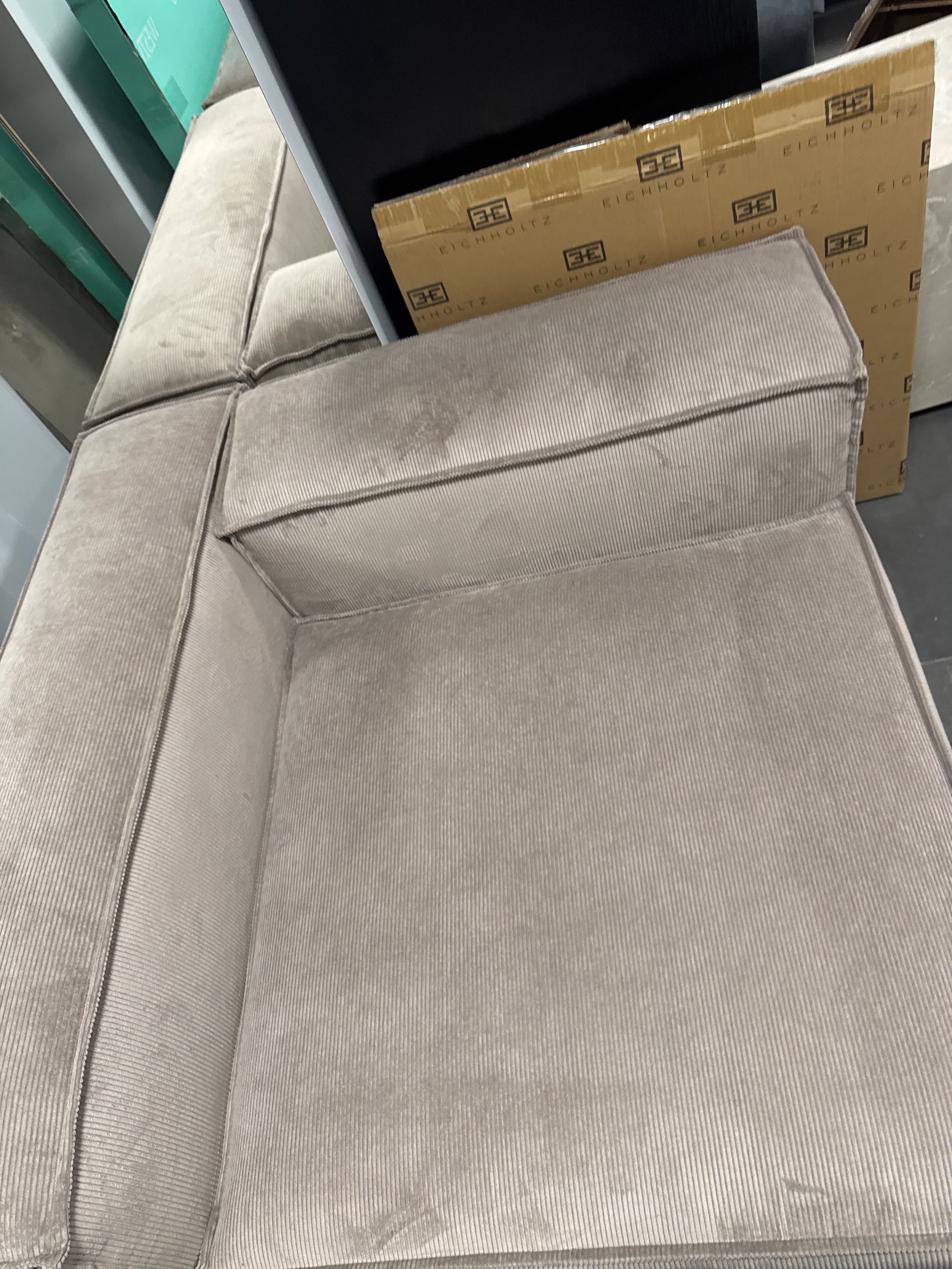 Sofa modułowa ze sztruksu Lennon (4-osobowa) Nowa cena